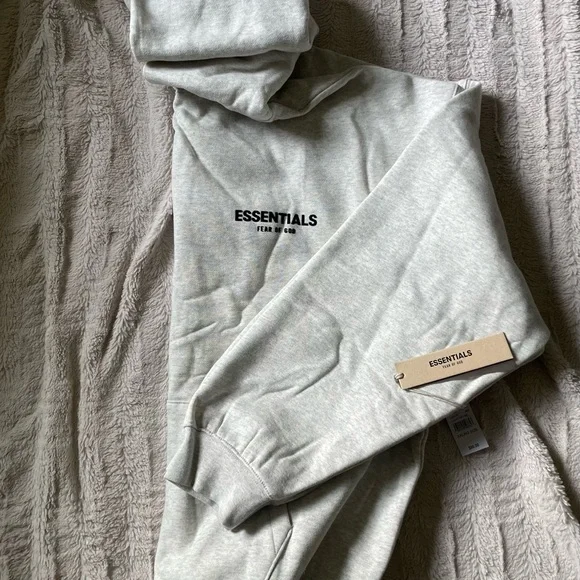 ESSENTIALS FEAR OF GOD Hoodie - Picture 3 of 8